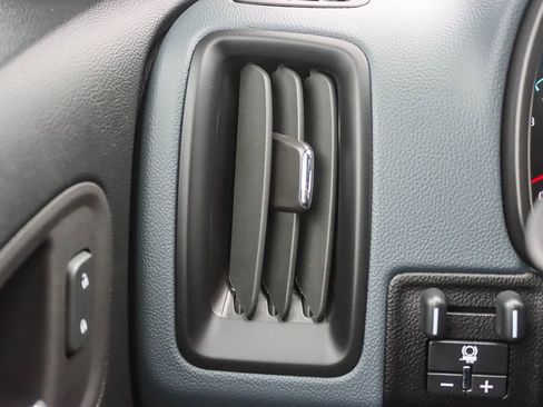 Used 2022 Chevrolet Colorado Z71 image 47