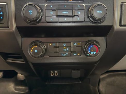 Used 2020 Ford F150 XLT AWD/4WD image 18