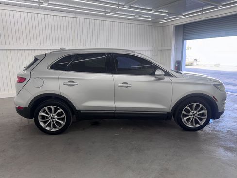 Used 2015 Lincoln MKC FWD w/ Equipment Group 101A Select image 4