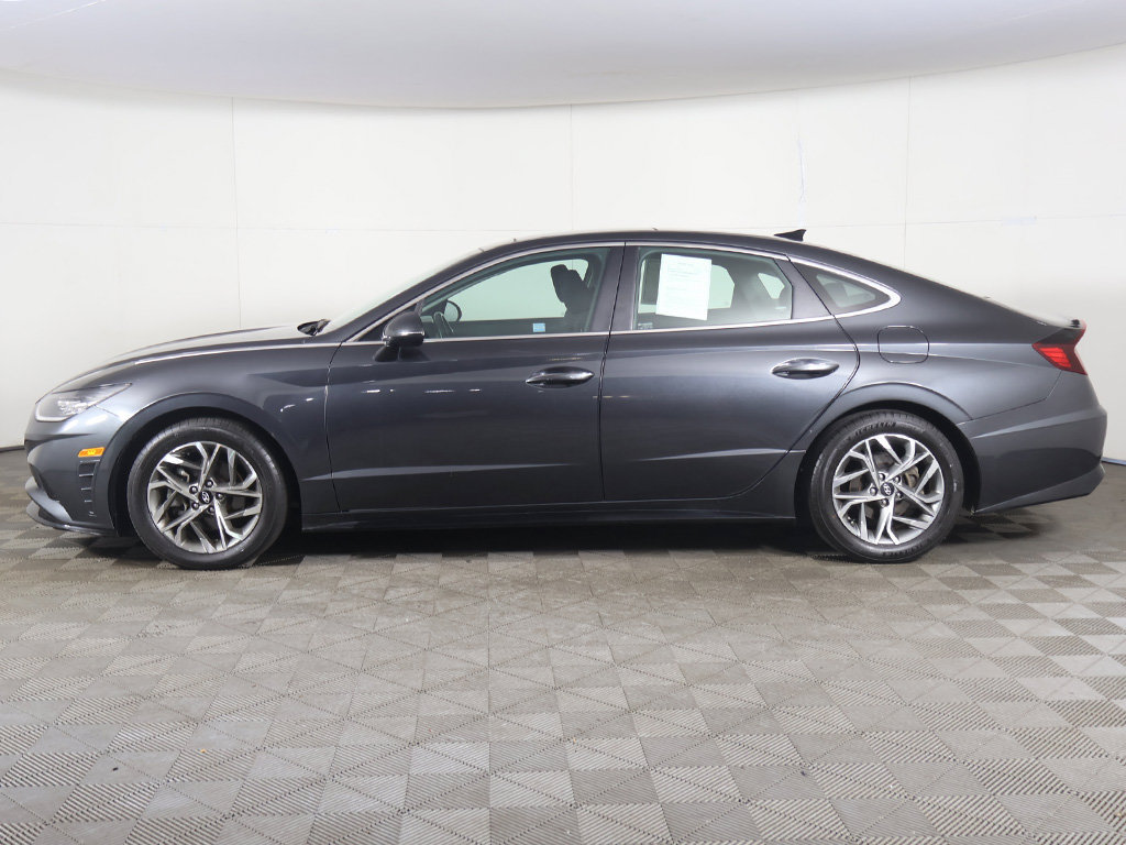 Used 2023 Hyundai Sonata SEL w/ Convenience Package FWD image 19
