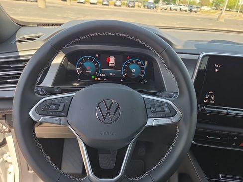 New 2026 Volkswagen Atlas Cross Sport SE AWD/4WD image 25
