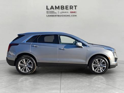 Used 2025 Cadillac XT5 Premium Luxury image 34