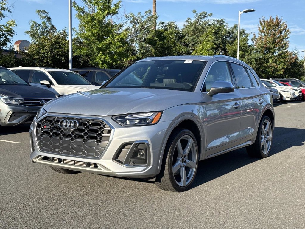 Used 2023 Audi SQ5 Premium Plus w/ Premium Plus Package AWD/4WD image 6