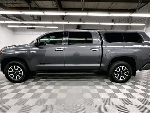 Used 2020 Toyota Tundra Limited w/ Limited Premium Package AWD/4WD image 15