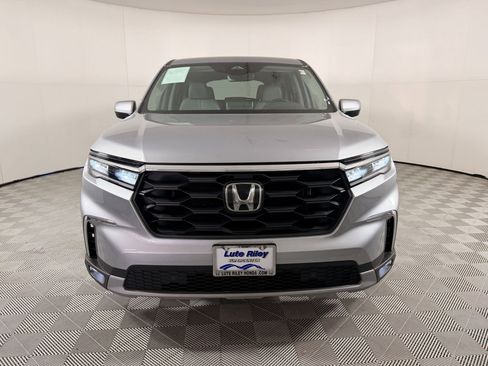 Certified 2025 Honda Pilot EX-L image 6