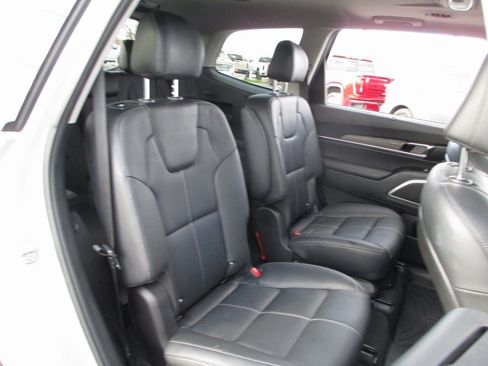 Used 2022 Kia Telluride EX w/ EX Premium Package image 21