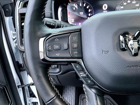 Certified 2025 RAM 1500 Limited w/ Trailer Tow Group image 30