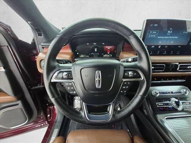 Used 2022 Lincoln Nautilus Reserve w/ Equipment Group 201A AWD/4WD image 30