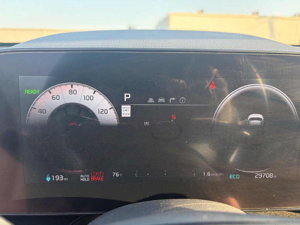 Used 2024 Kia Niro Wind FWD image 12
