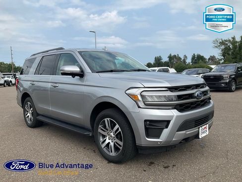 Used 2024 Ford Expedition XLT AWD/4WD image 5
