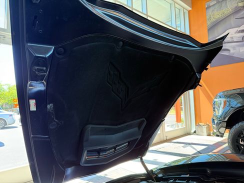 Used 2014 Chevrolet Corvette Stingray Coupe image 26