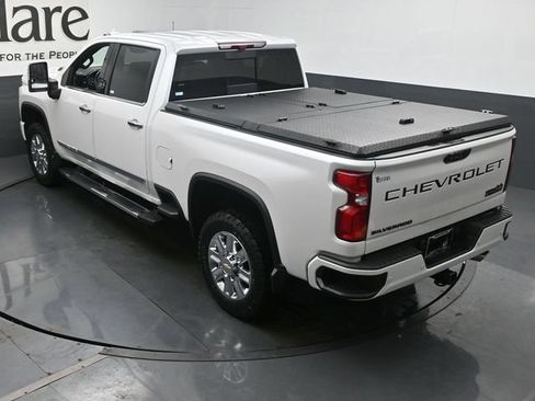 Used 2024 Chevrolet Silverado 3500 High Country w/ High Country Premium Package AWD/4WD image 40