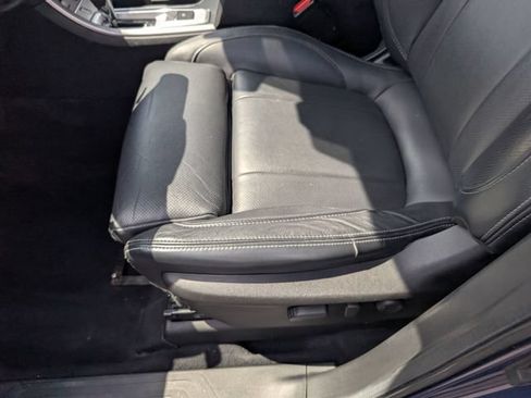 Used 2022 Subaru Ascent Limited w/ Technology Package AWD/4WD image 21