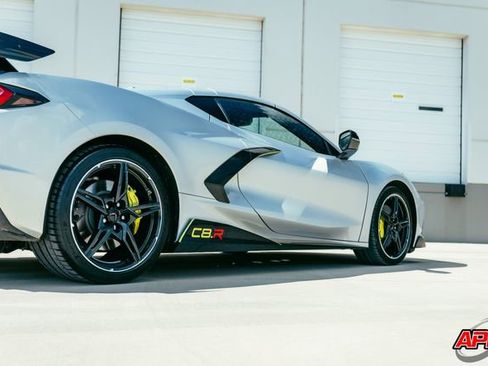 Used 2021 Chevrolet Corvette Stingray Premium Cpe w/ Z51 Performance Package image 47