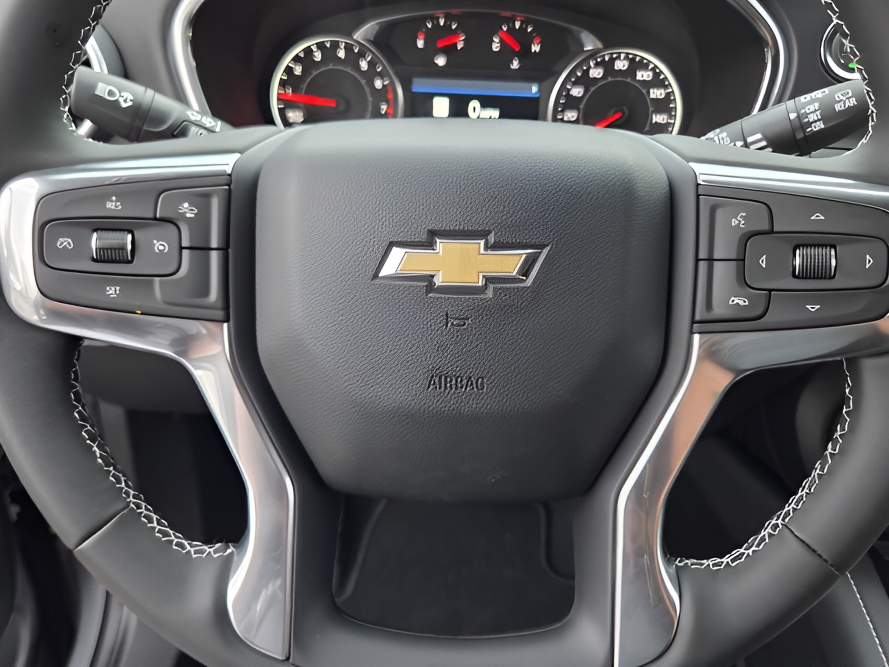 New 2026 Chevrolet Blazer LT w/ Sound & Technology Package FWD image 23