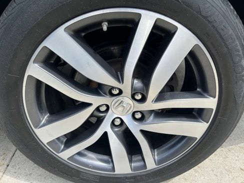 Used 2016 Honda Pilot Touring image 9