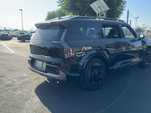 Used 2024 Kia EV9 GT-Line AWD/4WD image 6