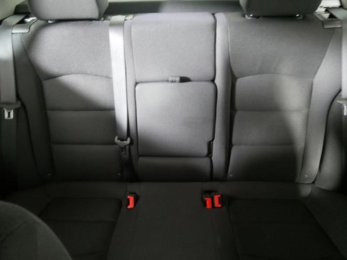 Used 2015 Chevrolet Cruze LT image 13