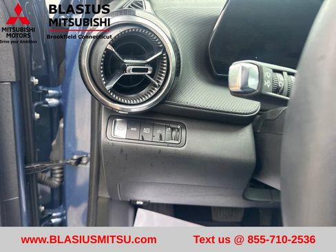 Used 2025 Chevrolet Equinox LT w/ Convenience Package II AWD/4WD image 20