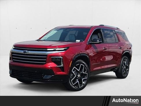 New 2026 Chevrolet Traverse High Country image 1