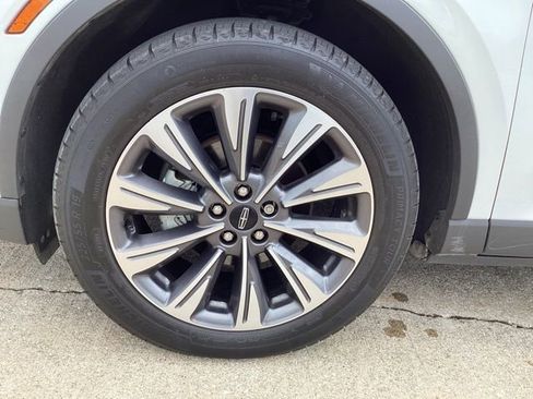 Used 2022 Lincoln Corsair Reserve w/ Equipment Group 201A image 6