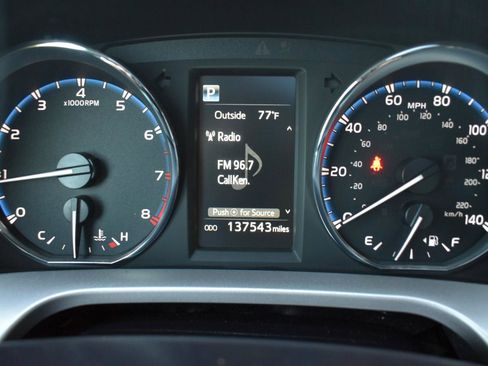 Used 2016 Toyota RAV4 XLE FWD image 21