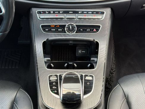 Used 2020 Mercedes-Benz E 350 Sedan w/ Parking Assistance Package image 19