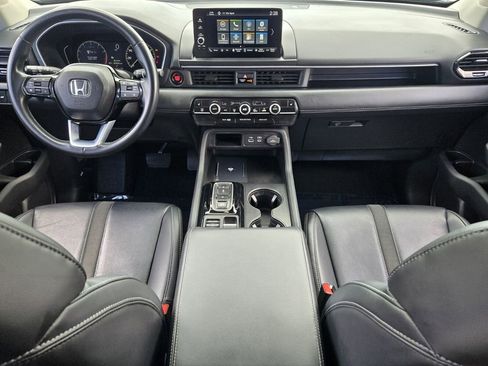 Used 2024 Honda Pilot EX-L image 12