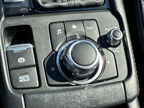 Used 2019 MAZDA CX-3 Touring AWD/4WD image 18