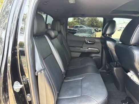 Used 2023 Toyota Tacoma TRD Pro AWD/4WD image 34