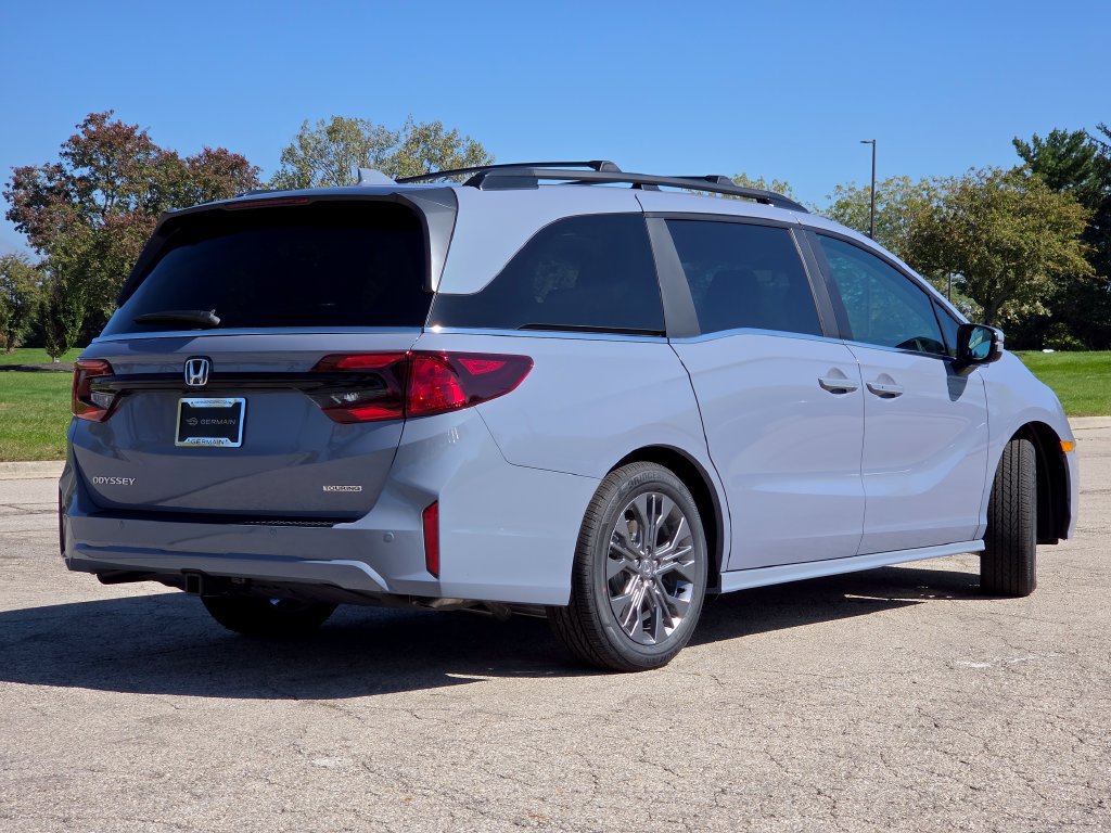 New 2027 Honda Odyssey Touring image 28