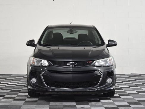 Used 2018 Chevrolet Sonic LT w/ RS Package FWD image 9