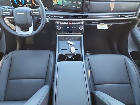 New 2025 Hyundai Santa Fe SEL image 11