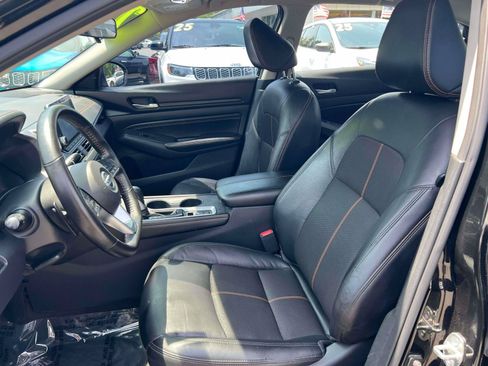 Used 2022 Nissan Altima 2.5 SR w/ Midnight Edition Package AWD/4WD image 24