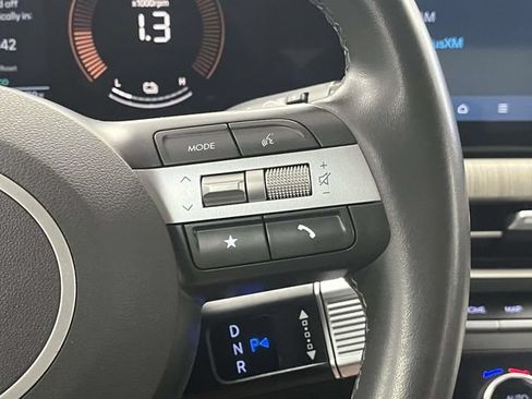 Used 2025 Hyundai Sonata SEL FWD image 31