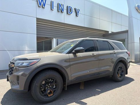 Used 2026 Ford Explorer Tremor AWD/4WD image 1