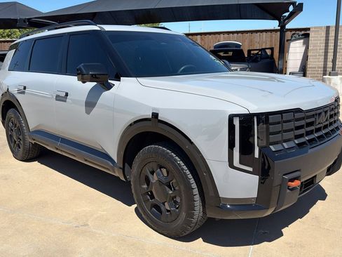 Used 2027 Kia Telluride SX Prestige X-Pro AWD/4WD image 3