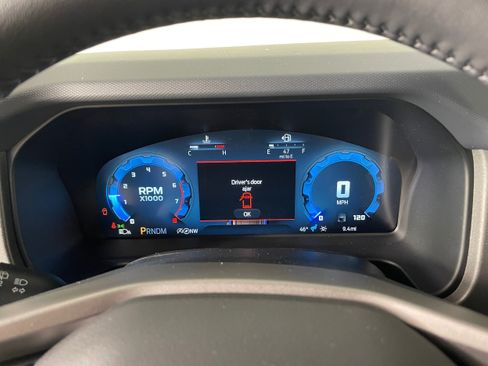 New 2025 Ford Bronco Big Bend w/ Black Diamond Package image 4