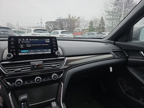 Used 2021 Honda Accord Sport image 23