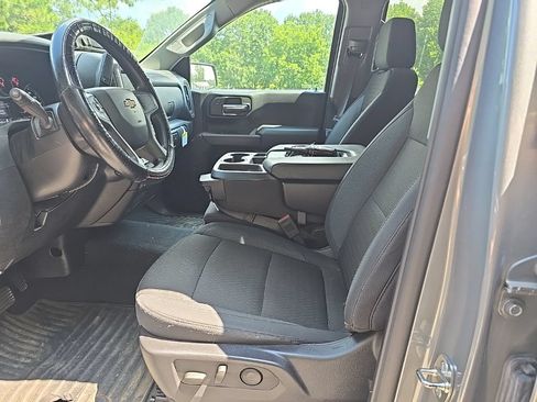 Used 2024 Chevrolet Silverado 1500 Custom w/ Turbomax Blackout Package RWD image 5