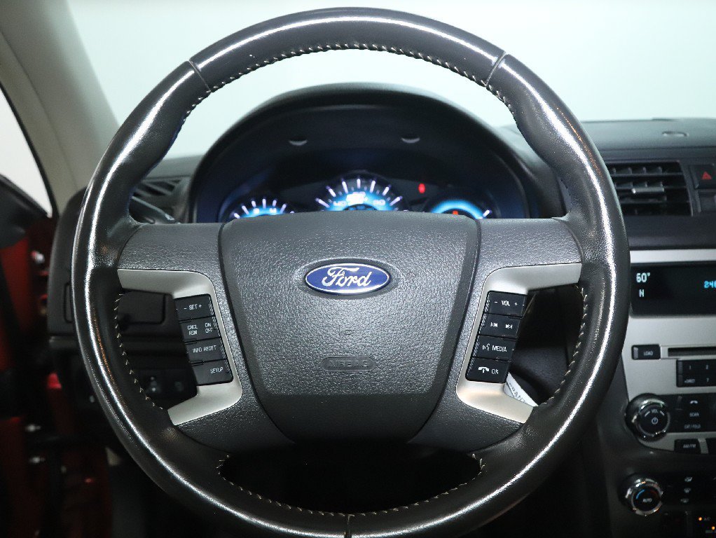 Used 2011 Ford Fusion SEL w/ 301A Rapid Spec Order Code FWD image 16