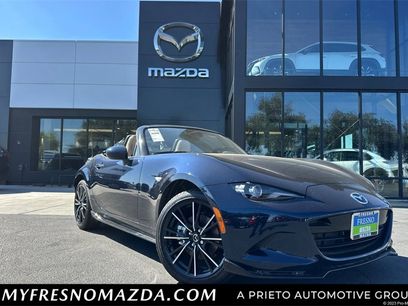 New 2025 MAZDA MX-5 Miata Grand Touring w/ Appearance Package