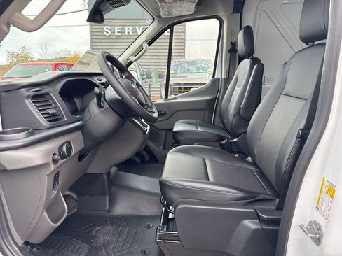 New 2026 Ford Transit 250 148 Medium Roof w/ Exterior Upgrade Package RWD image 41