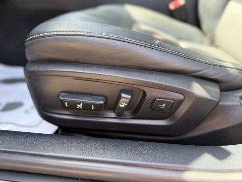 Used 2014 Lexus ES 350 w/ Premium Package FWD image 38