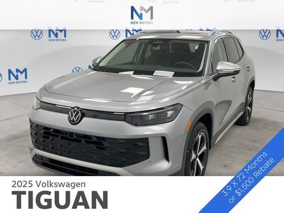 New 2025 Volkswagen Tiguan SE