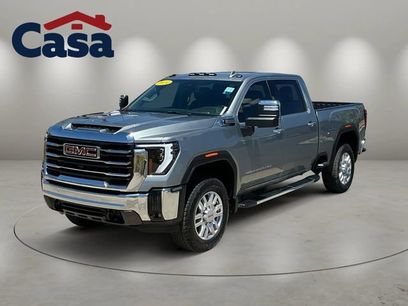 Used 2024 GMC Sierra 2500 SLT w/ SLT Premium Package