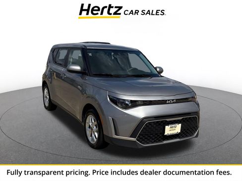Used 2025 Kia Soul LX w/ LX Technology Package FWD image 1