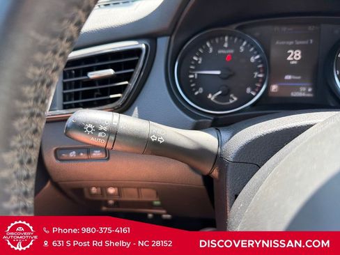 Certified 2019 Nissan Rogue Sport SV w/ Technology Package FWD image 24
