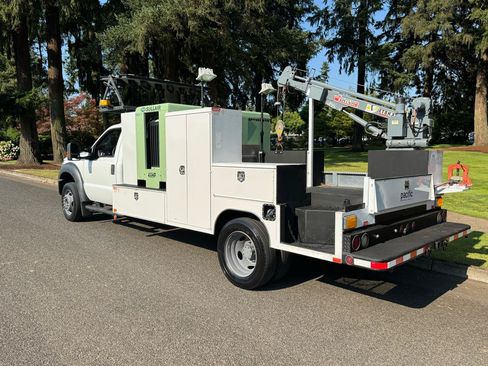 Used 2012 Ford F550 2WD Regular Cab Super Duty w/ Payload Upgrade Pkg image 3