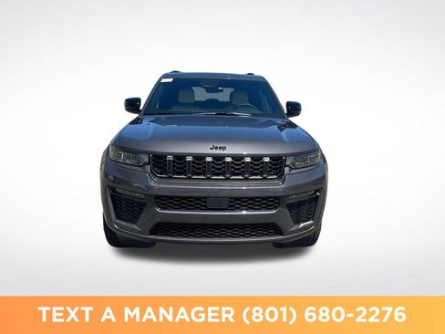 New 2026 Jeep Grand Cherokee Limited AWD/4WD image 8